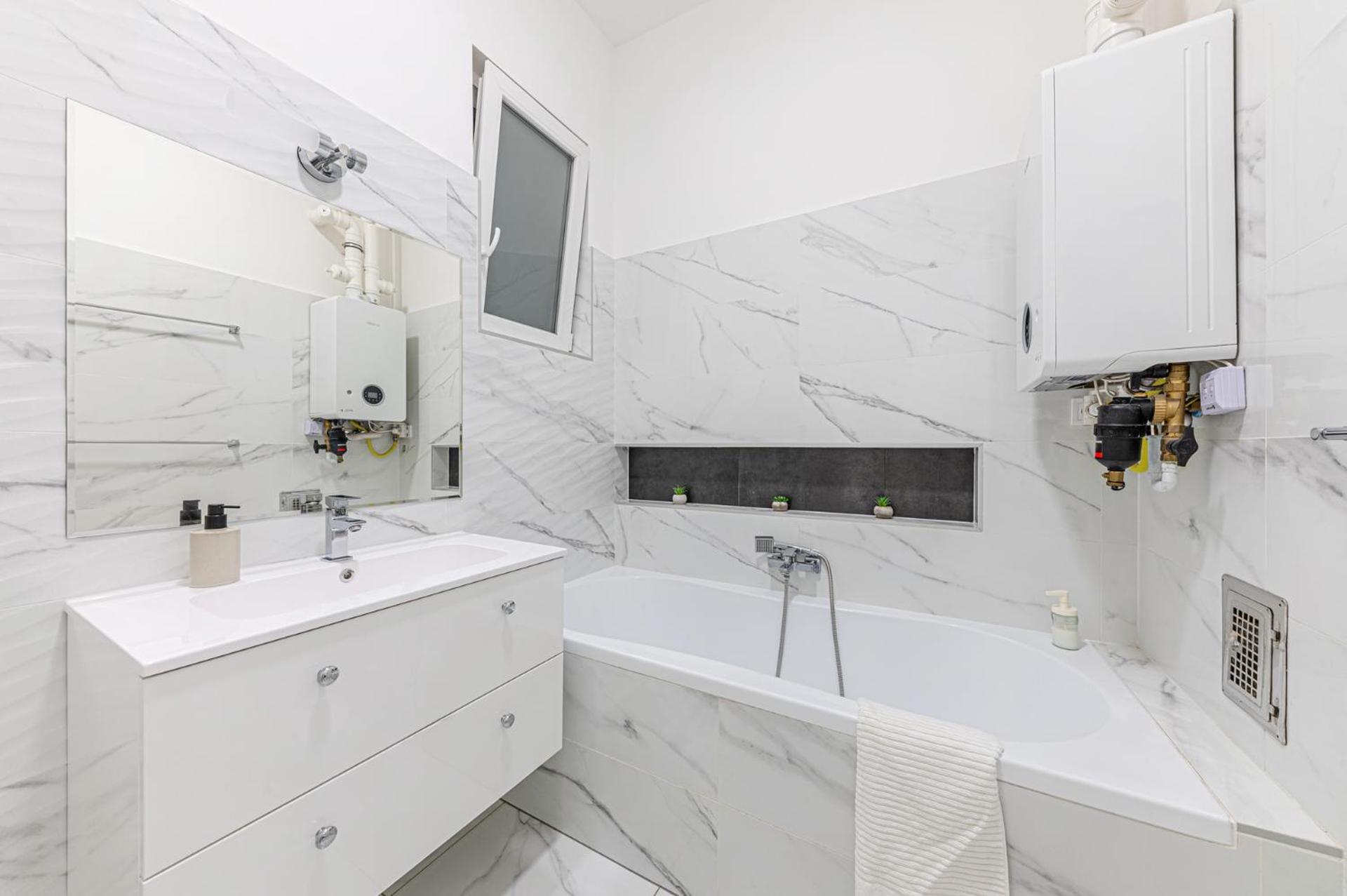Marble Royal & Studio- Near The Park * Budapest